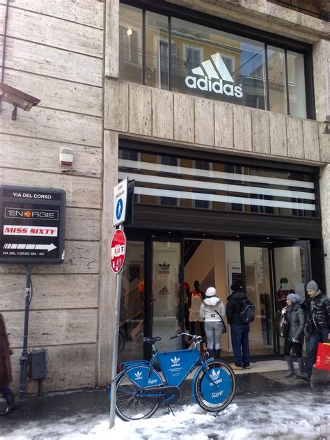 adidas via del corso.